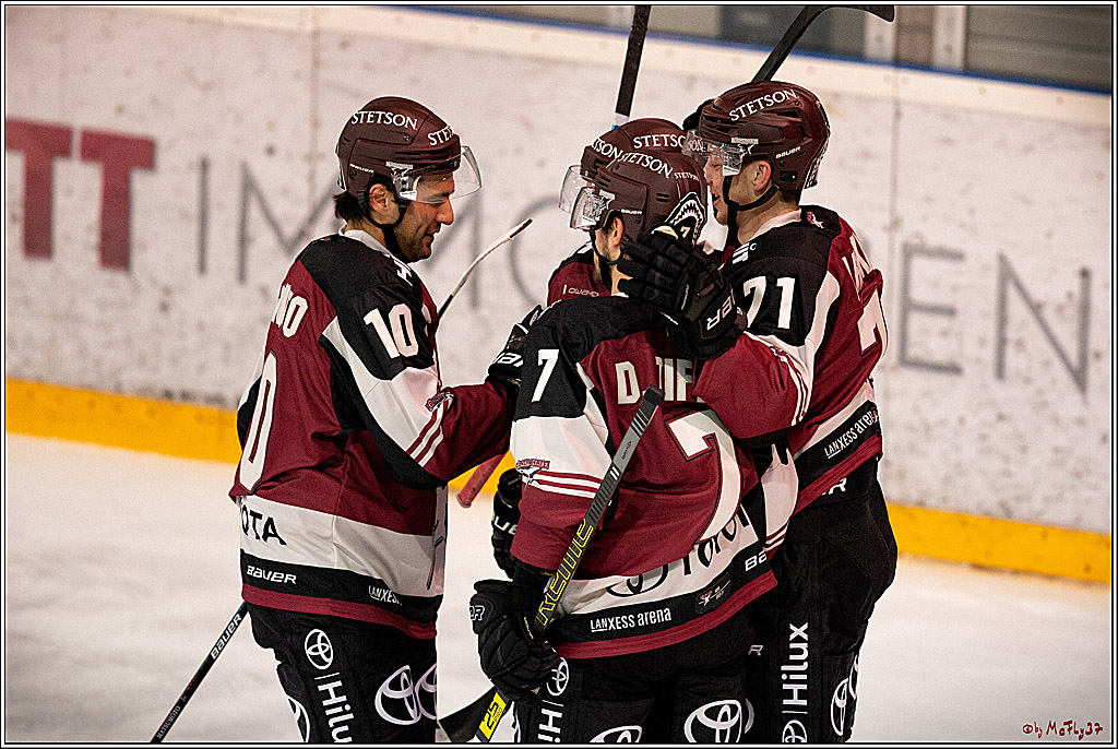 DEL;  Koelner Haie - Iserlohn Roosters - Testspiel; Koeln, 05.12.2020